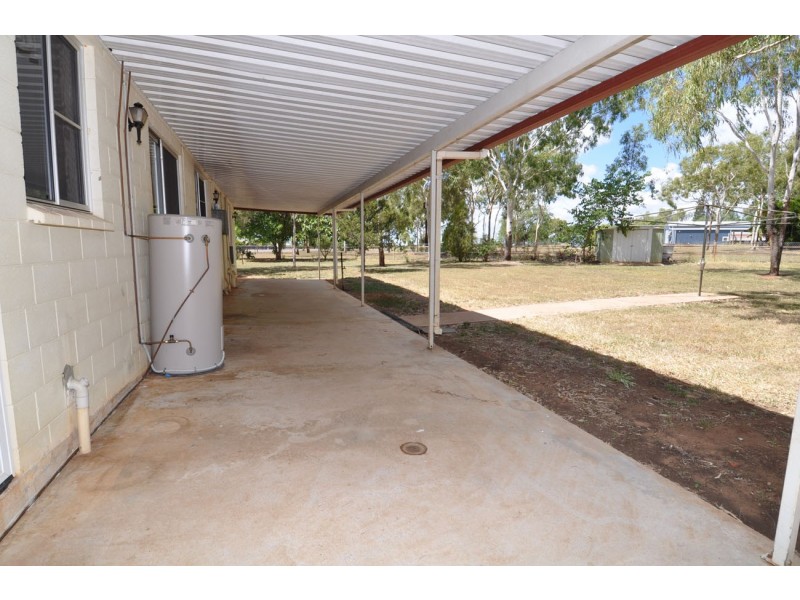 20 Lynd Highway, Charters Towers QLD 4820