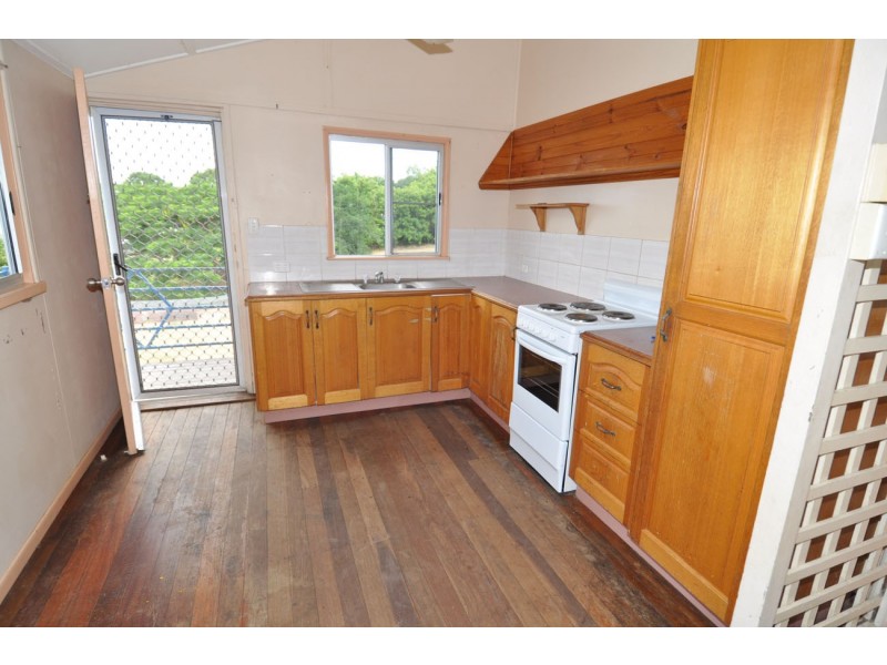 47 Deane Street, Charters Towers QLD 4820