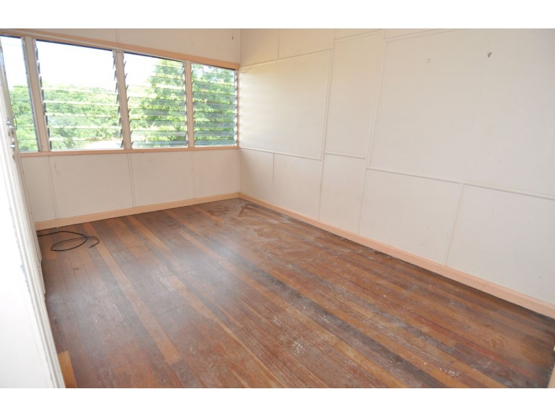 47 Deane Street, Charters Towers QLD 4820