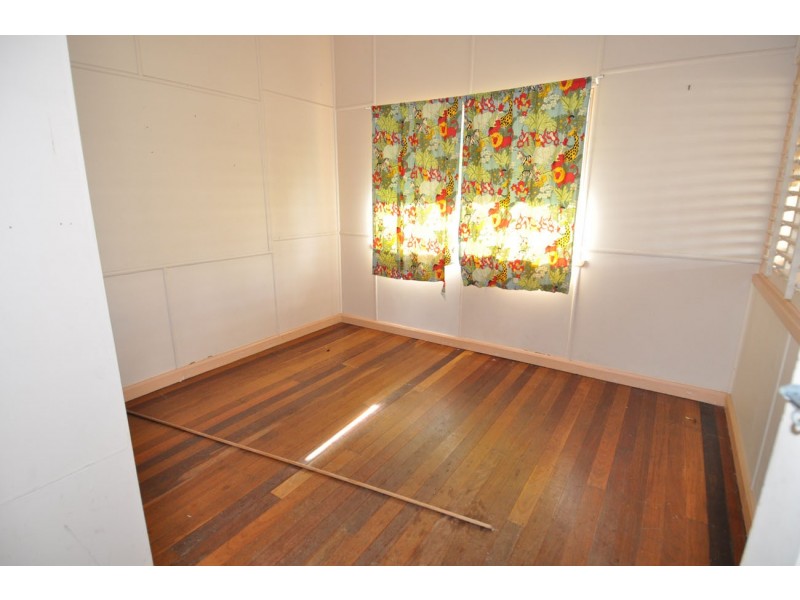 47 Deane Street, Charters Towers QLD 4820