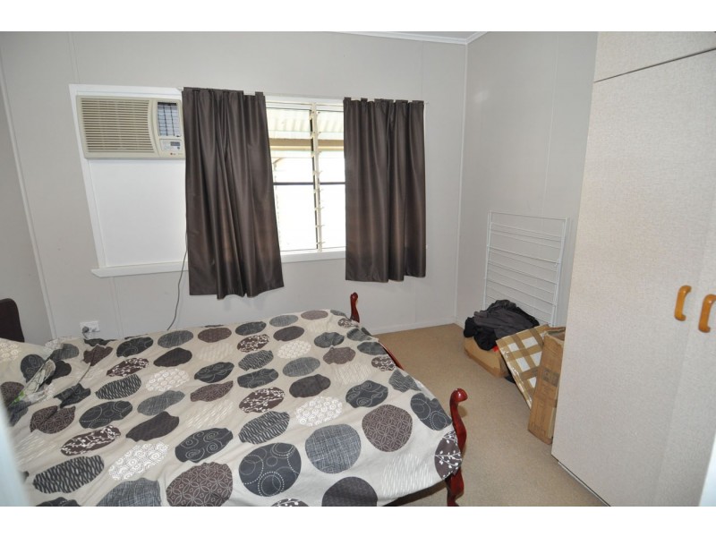 6 Mary Street, Charters Towers QLD 4820