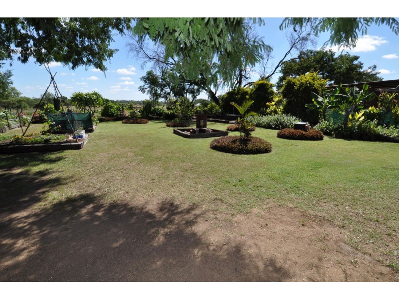 5 Arthur Jones Avenue, Charters Towers QLD 4820