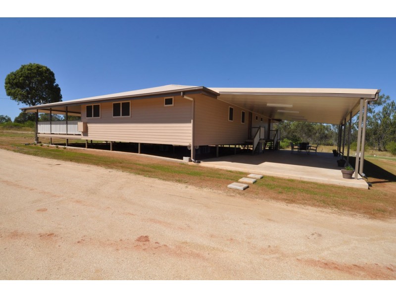 16 McKenzie Lane, Charters Towers QLD 4820
