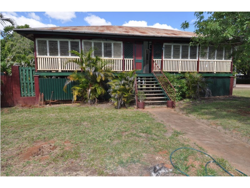 115 Hackett Terrace, Charters Towers QLD 4820