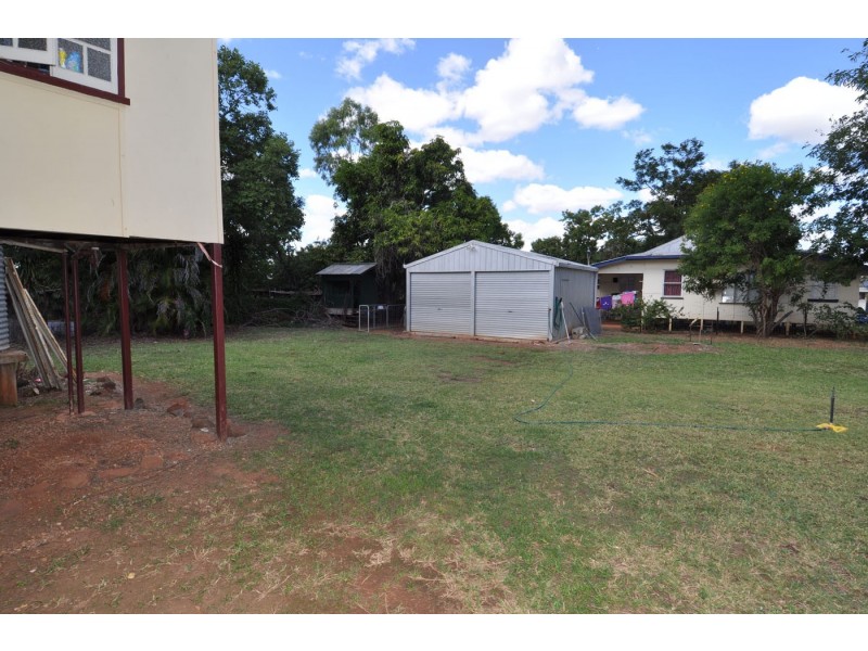 115 Hackett Terrace, Charters Towers QLD 4820