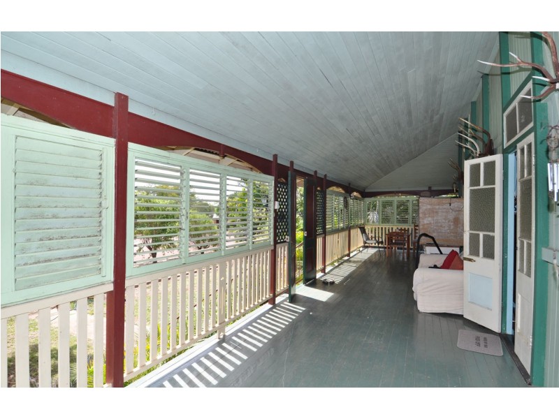 115 Hackett Terrace, Charters Towers QLD 4820