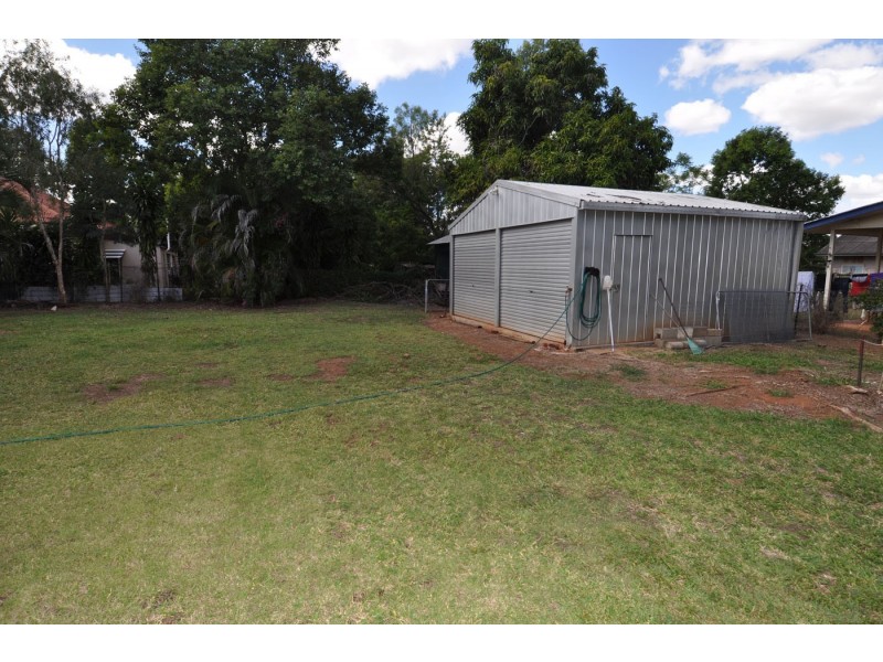 115 Hackett Terrace, Charters Towers QLD 4820
