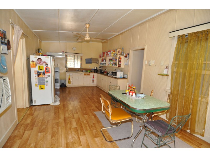 9 Racecourse Road, Charters Towers QLD 4820