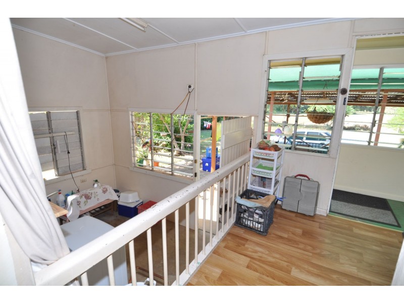 9 Racecourse Road, Charters Towers QLD 4820