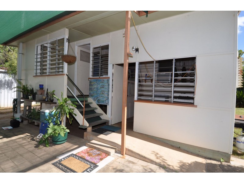 9 Racecourse Road, Charters Towers QLD 4820