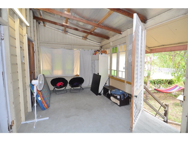 50 Anne Street, Charters Towers QLD 4820