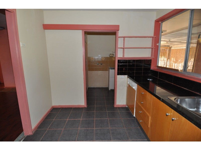 4 Grevillea Court, Greenvale QLD 4816