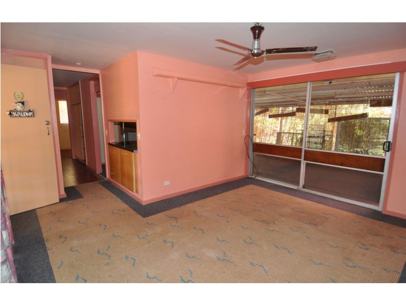 4 Grevillea Court, Greenvale QLD 4816