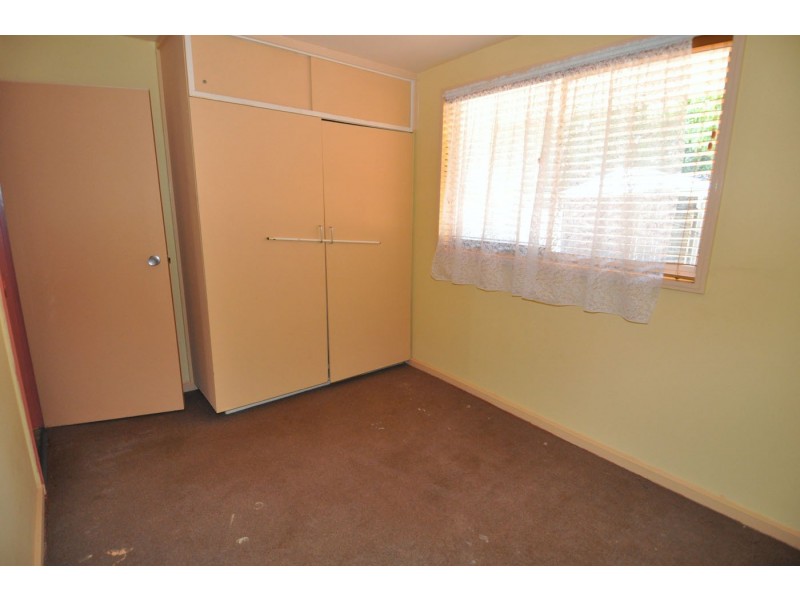 4 Grevillea Court, Greenvale QLD 4816