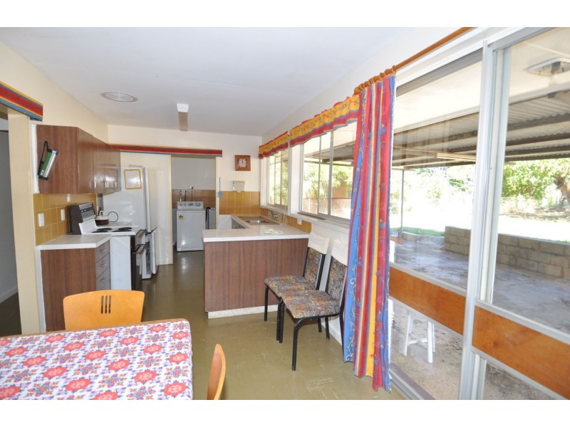 8 Tristana Court, Greenvale QLD 4816