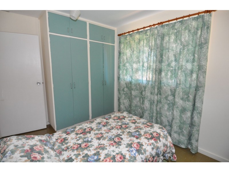 8 Tristana Court, Greenvale QLD 4816