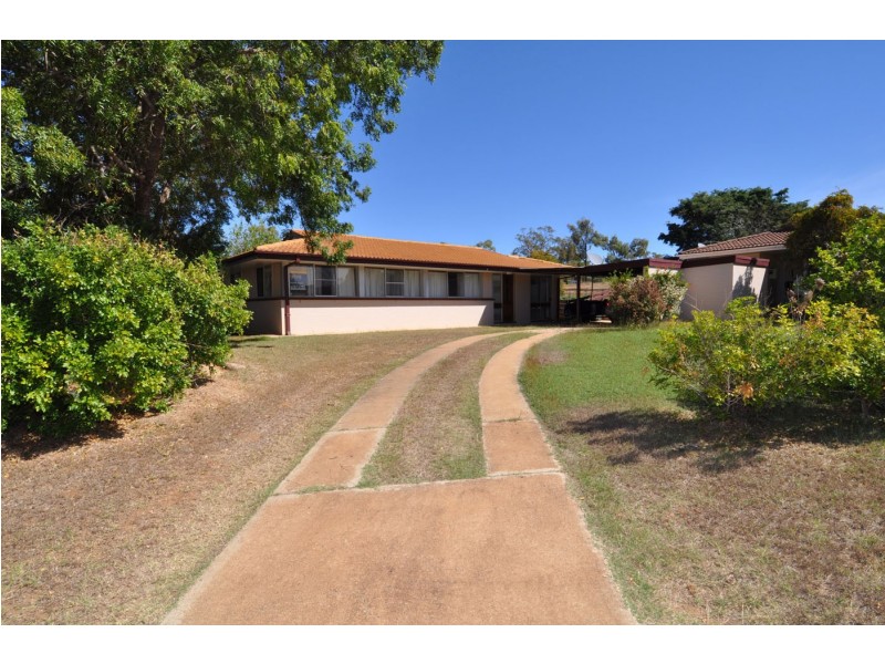 8 Tristana Court, Greenvale QLD 4816