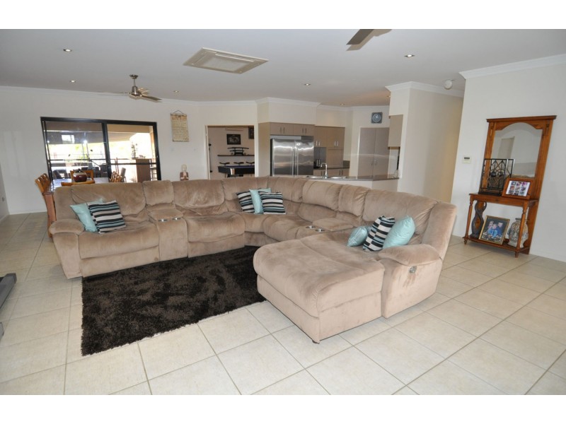 14 Brocklan Close, Charters Towers QLD 4820