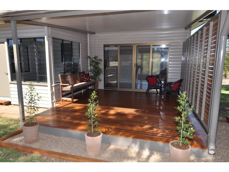 124 Hackett Terrace, Charters Towers QLD 4820