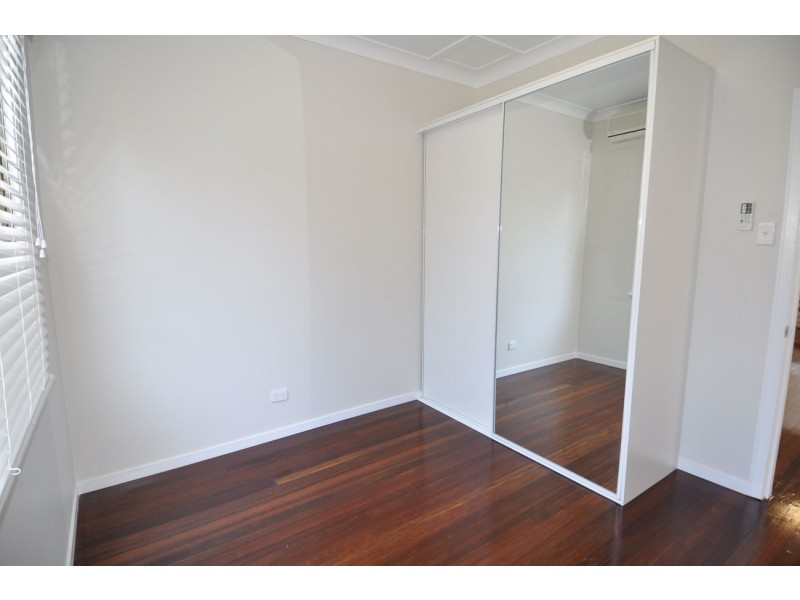 124 Hackett Terrace, Charters Towers QLD 4820