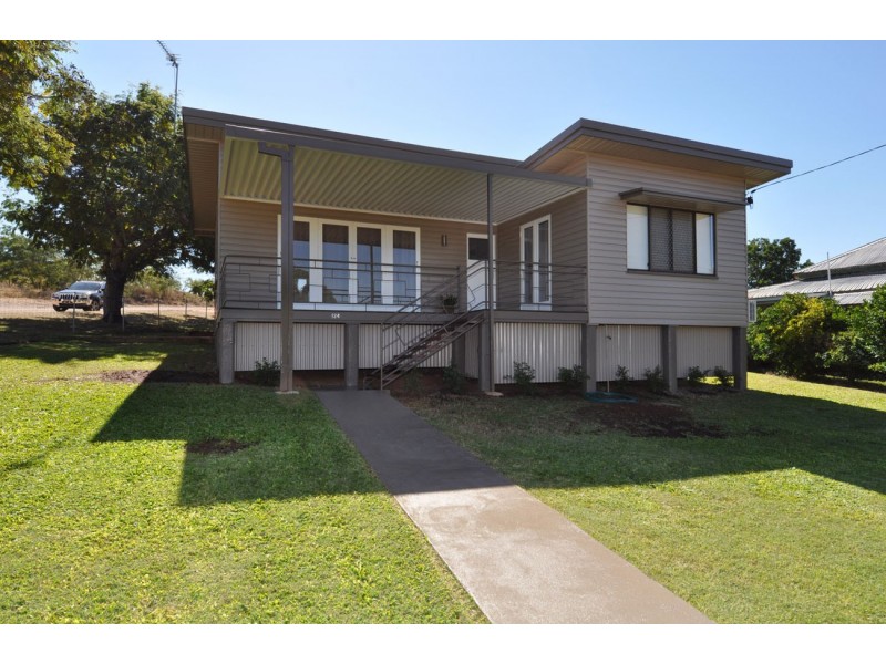 124 Hackett Terrace, Charters Towers QLD 4820