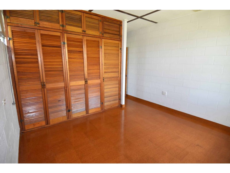 1 Kirrima Court, Toll QLD 4820