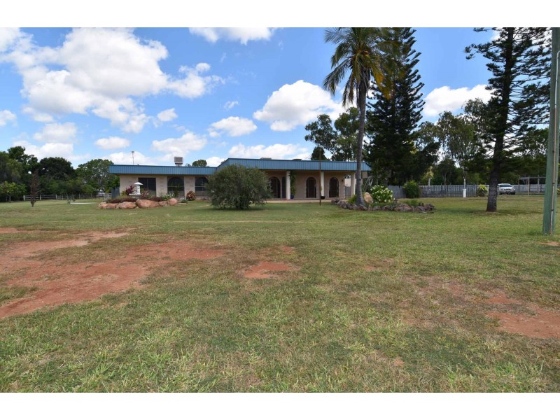 1 Kirrima Court, Toll QLD 4820