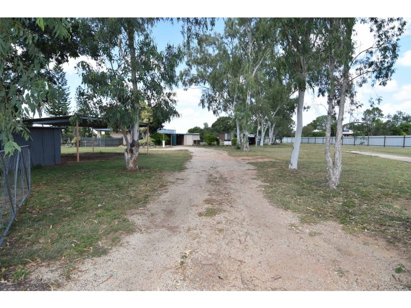 1 Kirrima Court, Toll QLD 4820