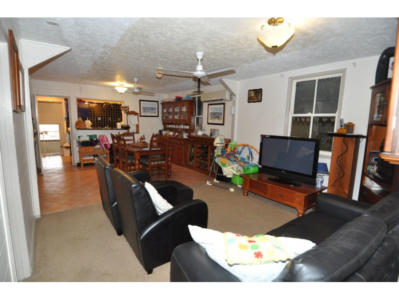 15 York Street, Charters Towers QLD 4820