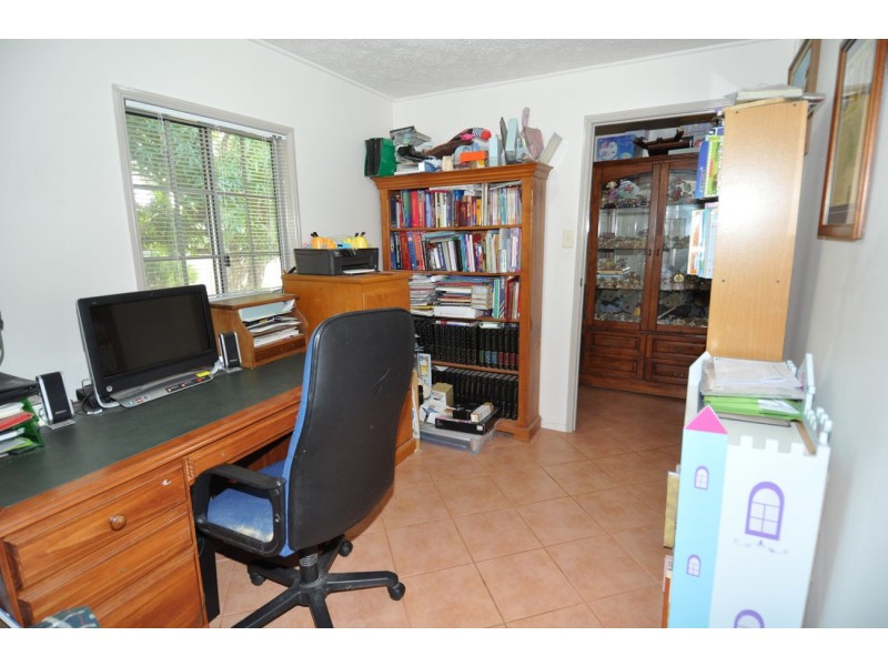 15 York Street, Charters Towers QLD 4820