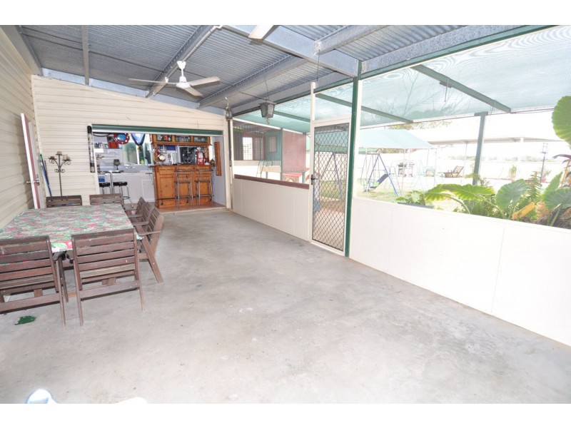 15 York Street, Charters Towers QLD 4820
