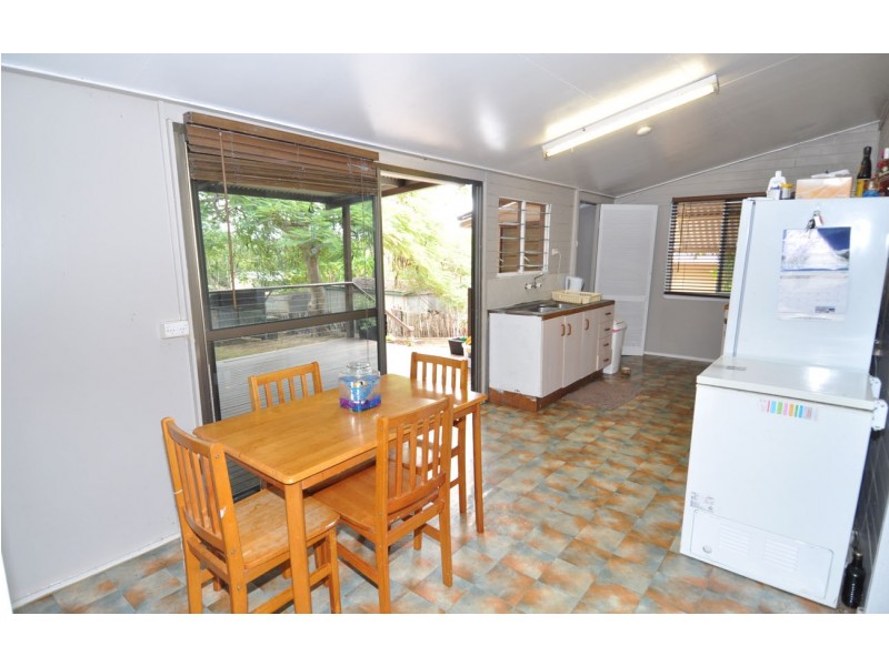 42 Rutherford Lane, Charters Towers QLD 4820