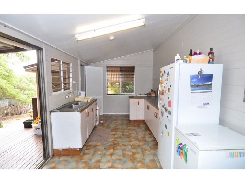 42 Rutherford Lane, Charters Towers QLD 4820