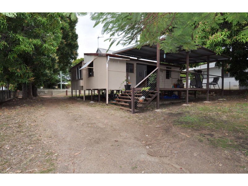 42 Rutherford Lane, Charters Towers QLD 4820