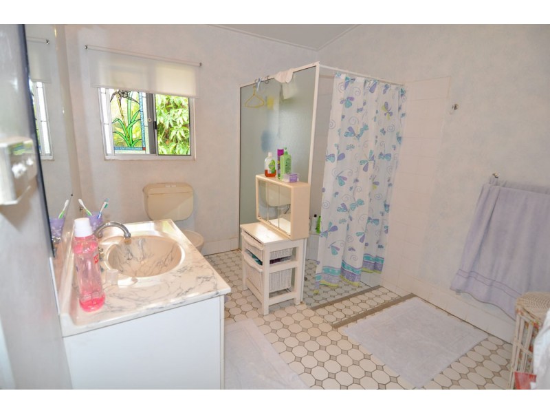 39 Jackson Street, Charters Towers QLD 4820