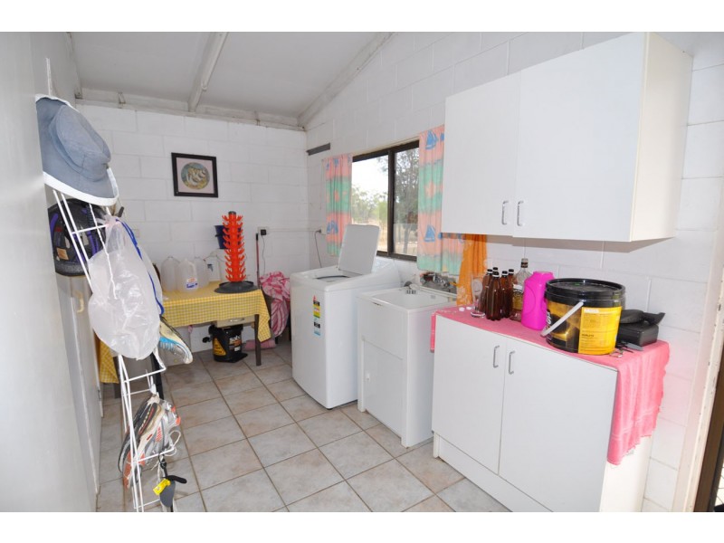 39 Jackson Street, Charters Towers QLD 4820