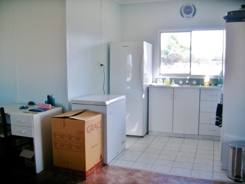 9 Dalrymple Road, Hughenden QLD 4821