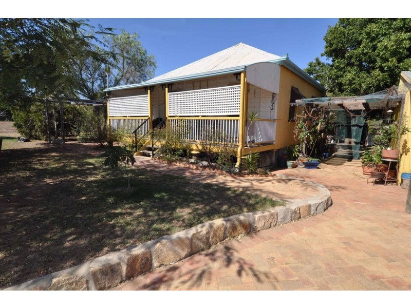 5 Wilson Street, Charters Towers QLD 4820