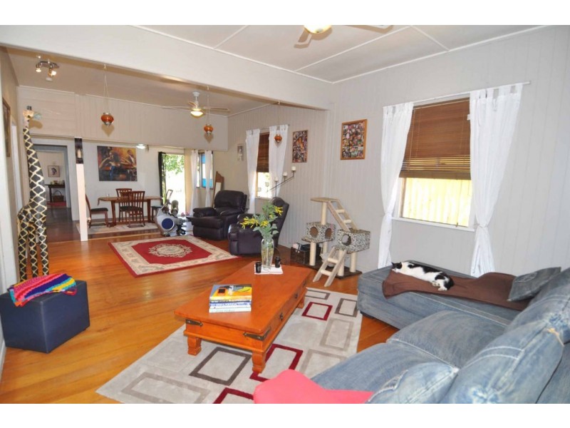 5 Wilson Street, Charters Towers QLD 4820