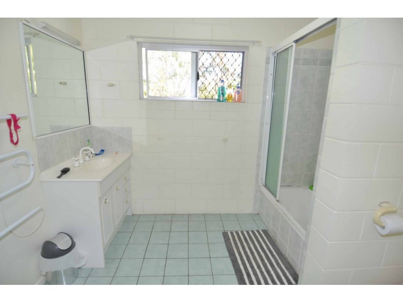 3 Hope Street, Charters Towers QLD 4820