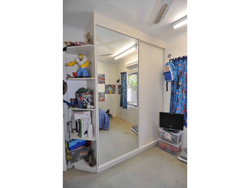 3 Hope Street, Charters Towers QLD 4820