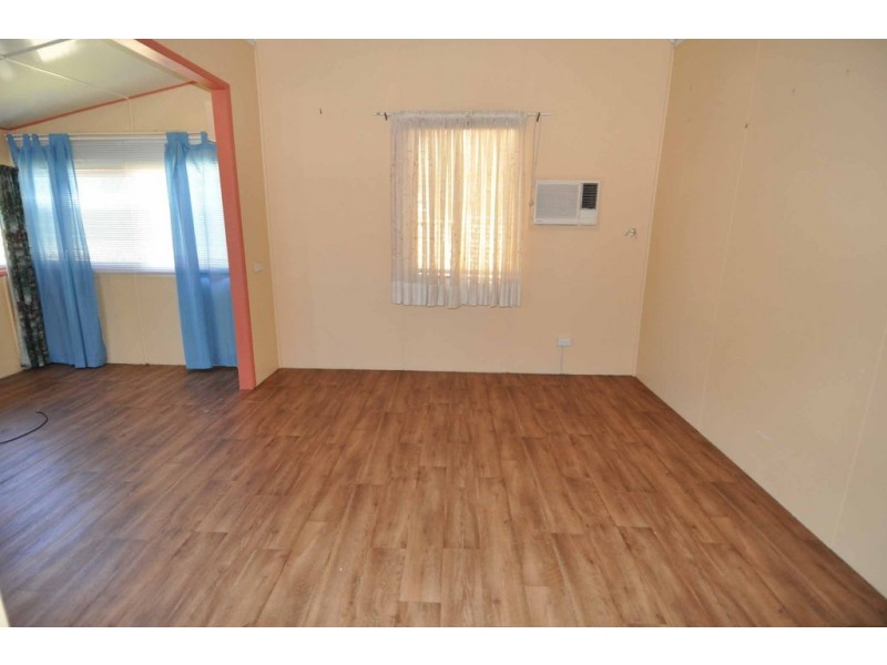 6 Yelland Street, Charters Towers QLD 4820