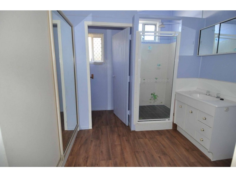 6 Yelland Street, Charters Towers QLD 4820