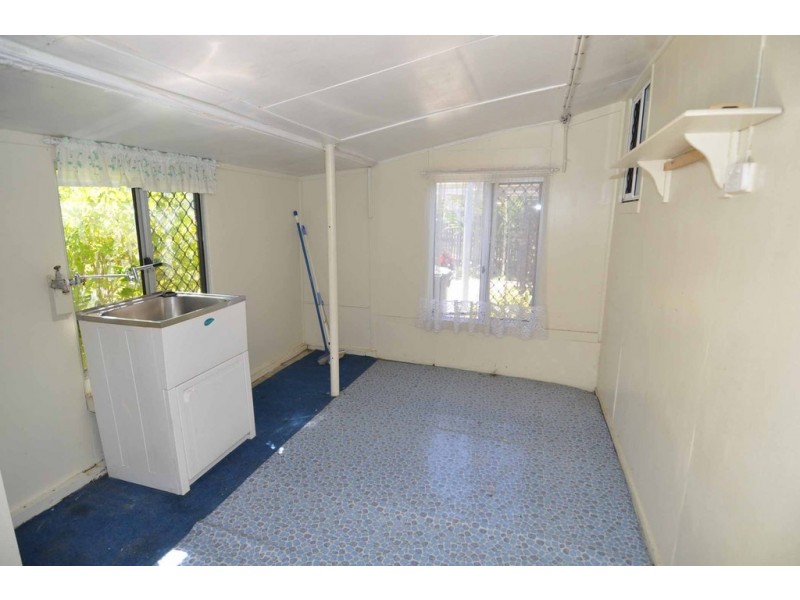 6 Yelland Street, Charters Towers QLD 4820