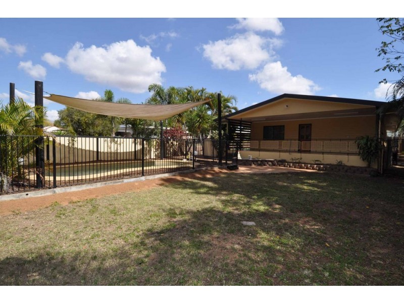 9 Charlotte Street, Charters Towers QLD 4820