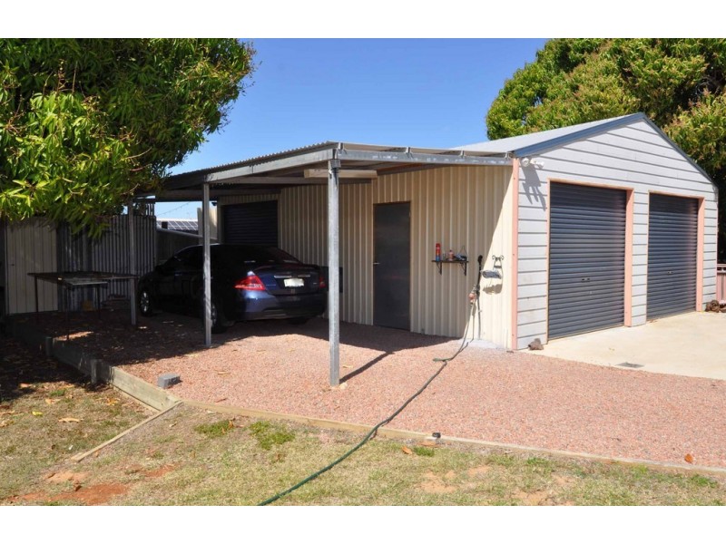 49 Plant Street, Charters Towers QLD 4820