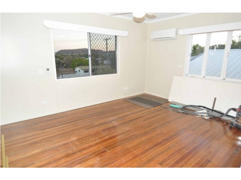 22 Bellevue Street, Charters Towers QLD 4820