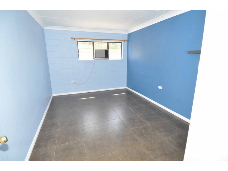 6 Brown Lane, Charters Towers QLD 4820
