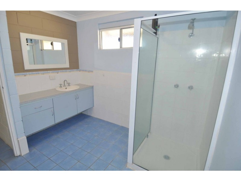 6 Brown Lane, Charters Towers QLD 4820