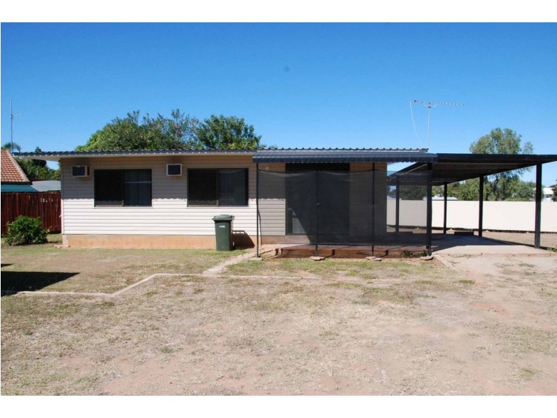 35 Rainbow Road, Charters Towers QLD 4820